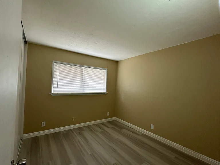 13776 Kiowa Rd — Photo 13