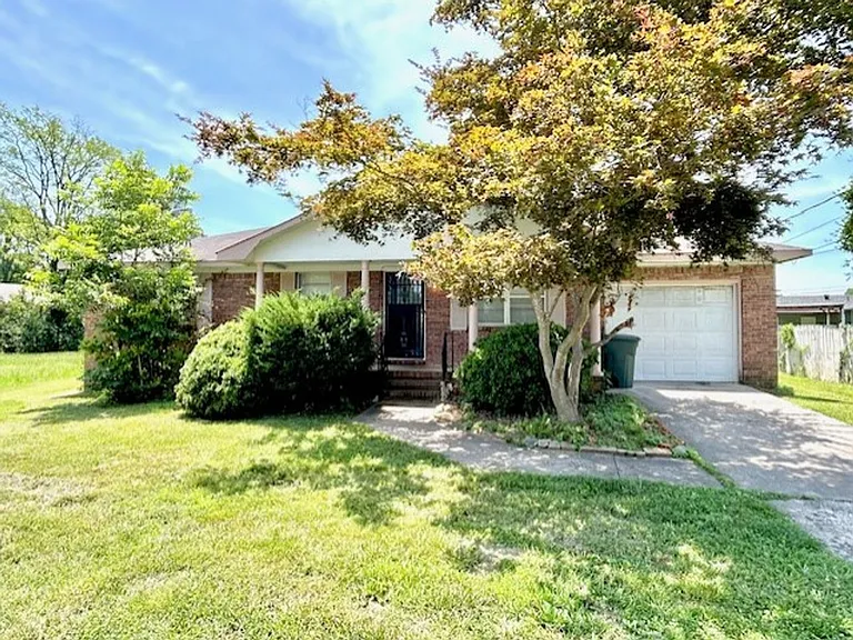 1709 Morningside Dr NW — Photo 11