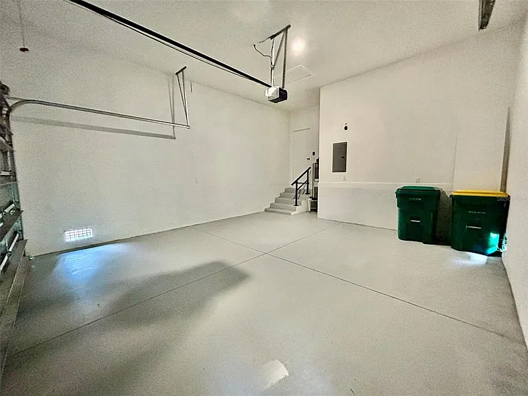 8181 Tecumseh Cir — Photo 37