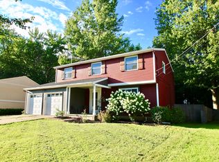 555 Trailwood Dr, Painesville, OH 44077
