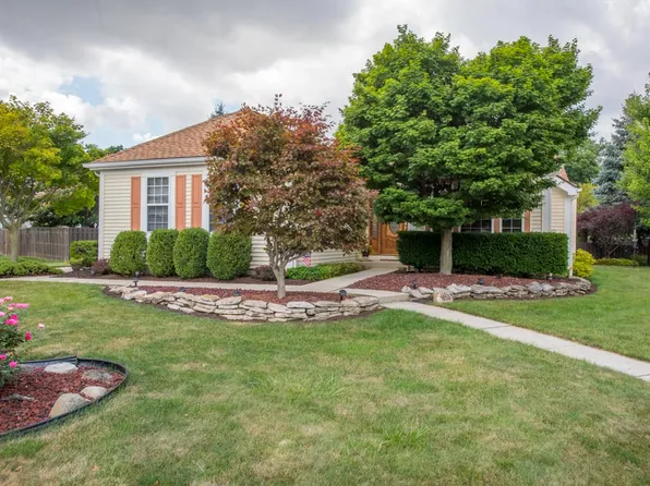 1653 Bendelow Dr, Columbus, OH 43228