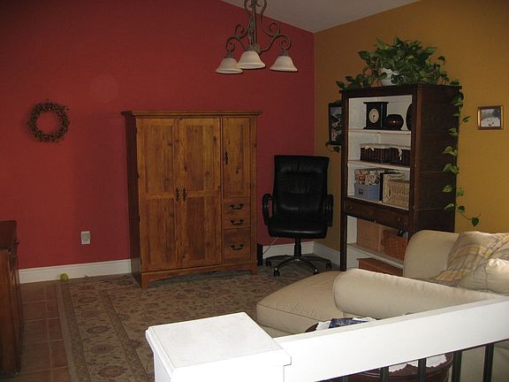 Dining Room previously used as an office - now painted beige