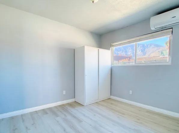 3945 El Dorado Blvd #2, Palm Springs, CA 92262