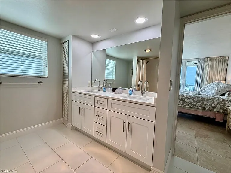 10701 Gulf Shore Dr #401 — Photo 20