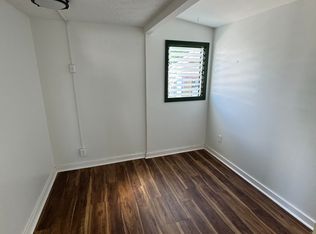 1126 3rd Ave APT 4, Honolulu, HI 96816