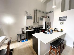 728 Market St #304, Philadelphia, PA 19106