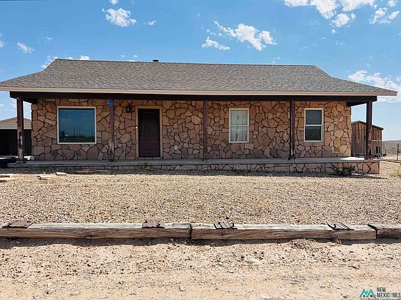 3rd image of 30 Paradise Ranch Rd