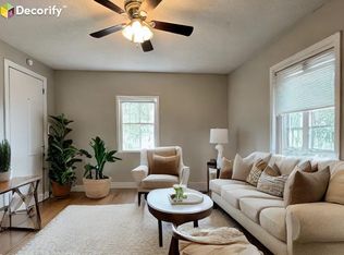 29 E Main St APT 4, New Palestine, IN 46163