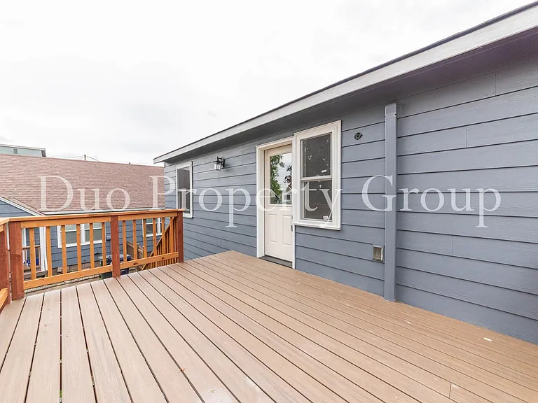 740 W 7th Aly — Photo 11