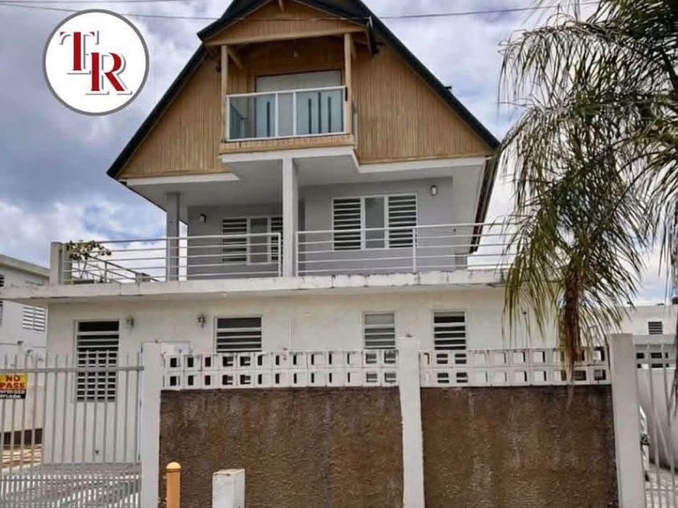 1st image of Multifamiliar | Dorado Puerto Rico