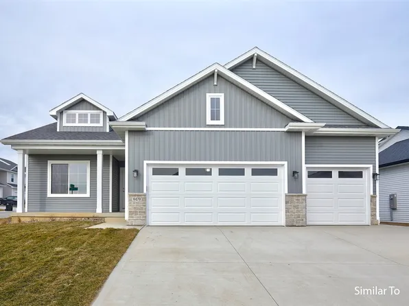 9371 Emilia Ln, West Des Moines, IA 50266
