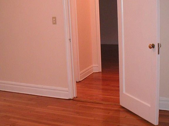 2nd image of 3075 34th St APT 3E
