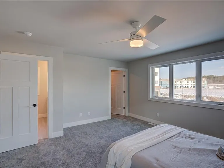 4880 Romaine Rd — Photo 17