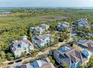 315 Sapphire Lake Dr UNIT 201, Bradenton, FL 34209