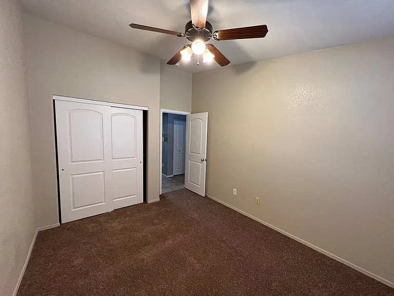 6565 E 33rd Ln — Photo 10