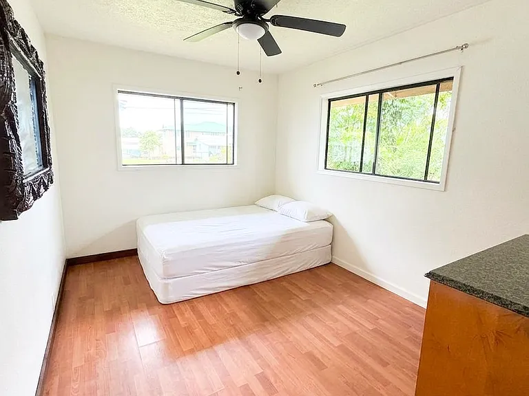 2057 Kinoole St #4 — Photo 3