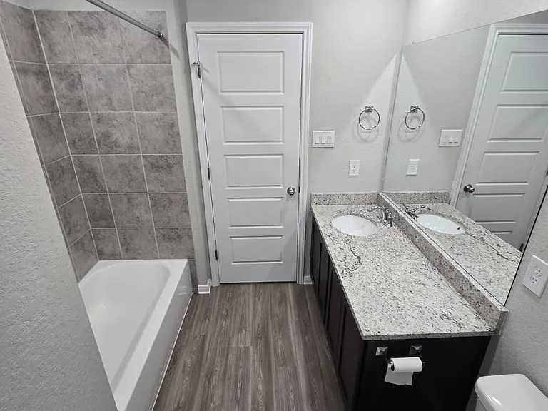 313 Caleb Ct — Photo 25