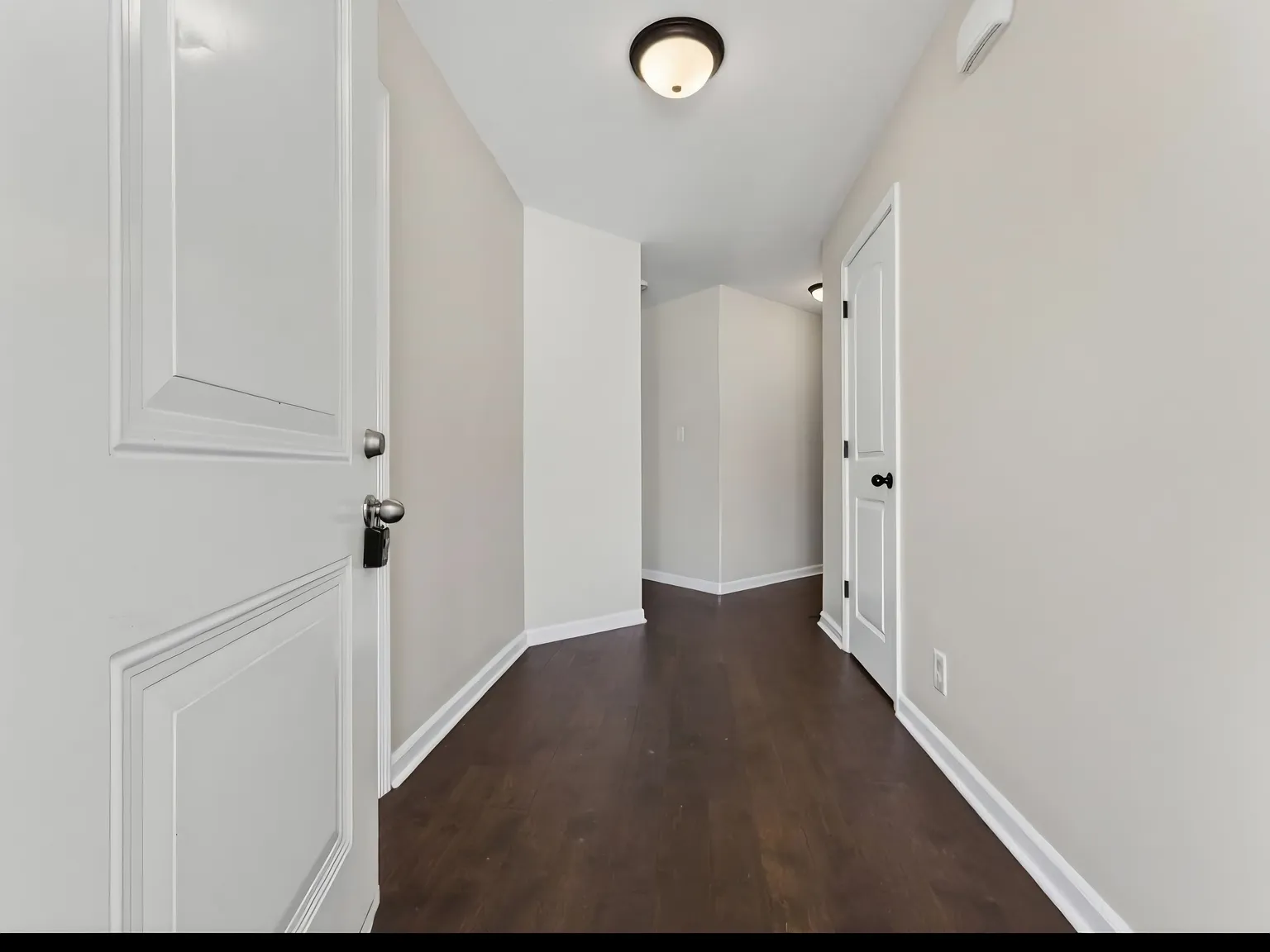 3 bed, 1315 sqft, $1,750 — Photo 4