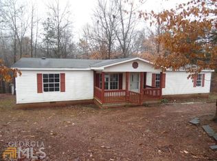 378 Green Meadows Dr, Hartwell, GA 30643