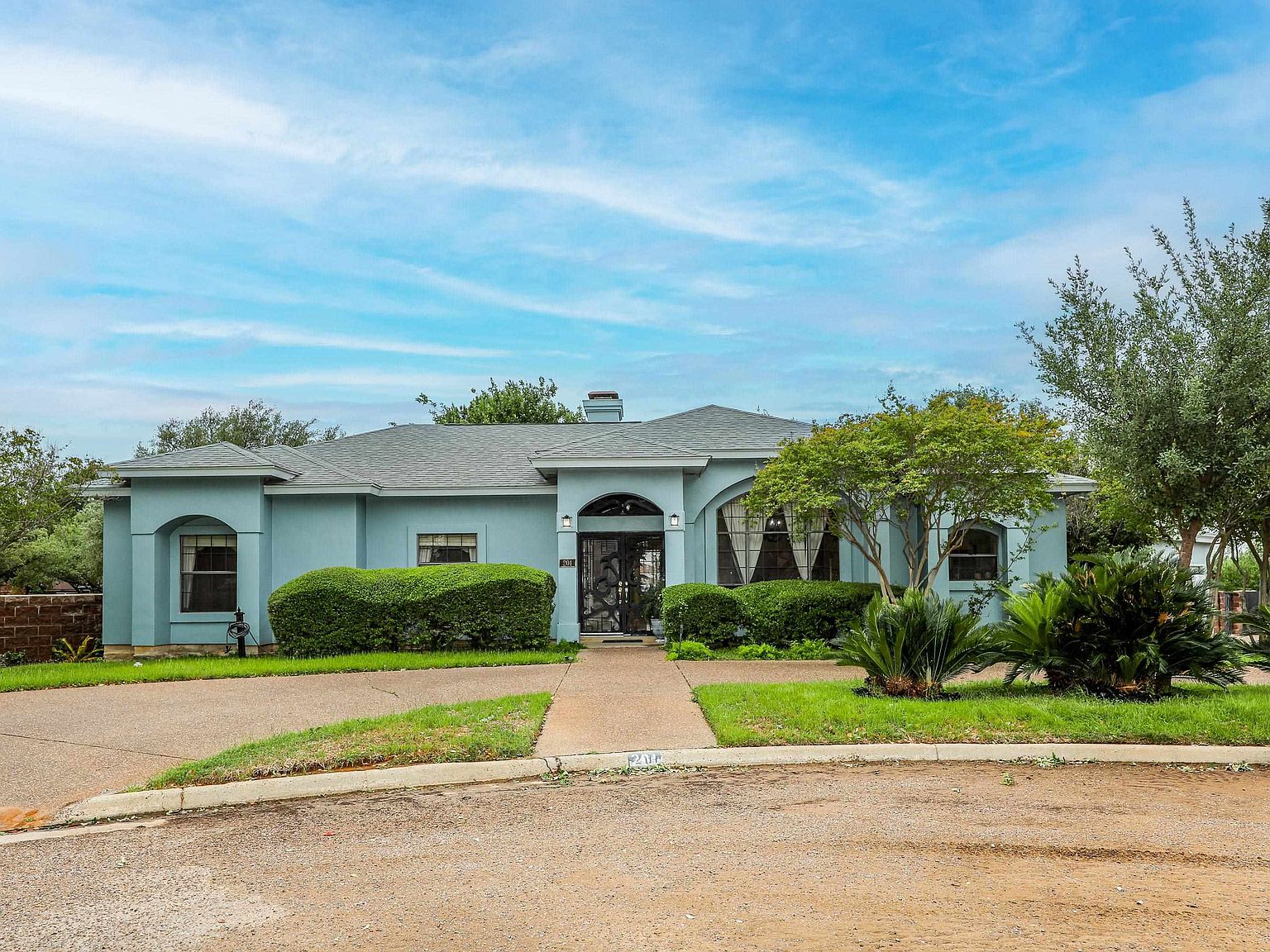 201 Oriole Ln, Laredo, TX 78045 | MLS #20231478 | Zillow