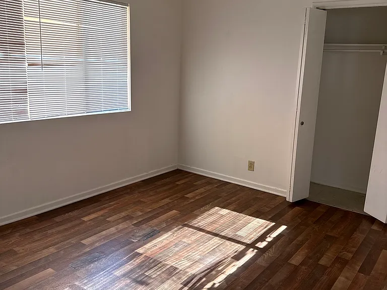 41611 Marine Dr #41611 — Photo 14