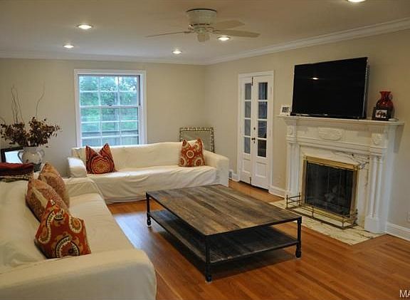 4th image of 50 Berkshire Dr