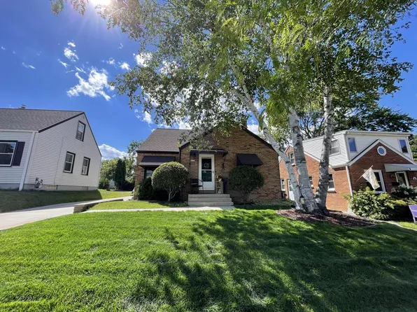 4335 South Lenox STREET, Milwaukee, WI 53207
