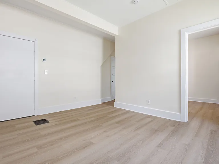 84 Sherwood Pl #1 — Photo 8