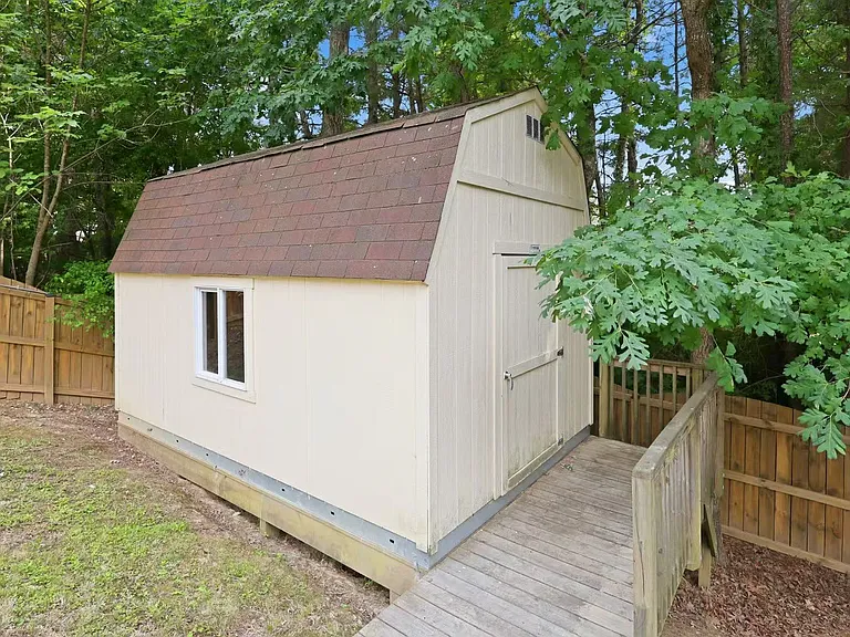 720 Pyracantha Dr — Photo 39