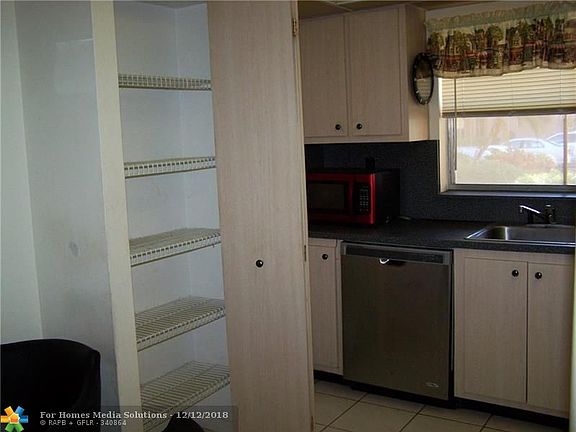 4th image of 9861 Sunrise Lakes Blvd APT 104