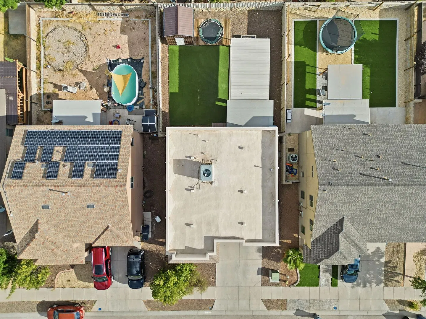 Beautiful Park-Front Rental | Spacious Living & Exceptional Backyard! — Photo 3