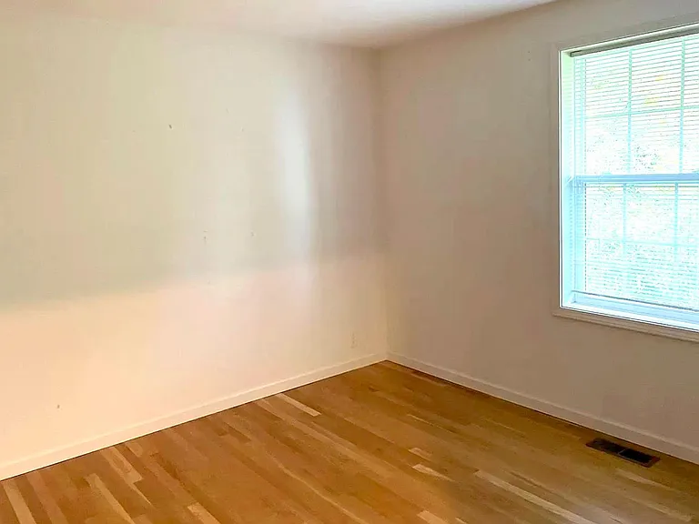 14444 Sunrise Dr NE — Photo 9