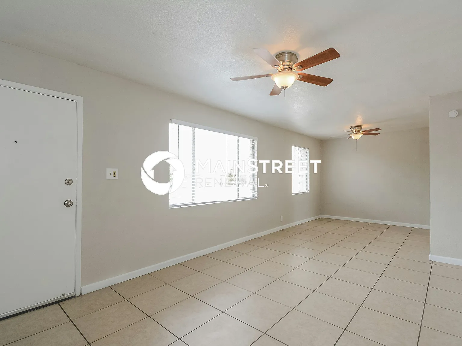 6122 E Sylvane St — Photo 4