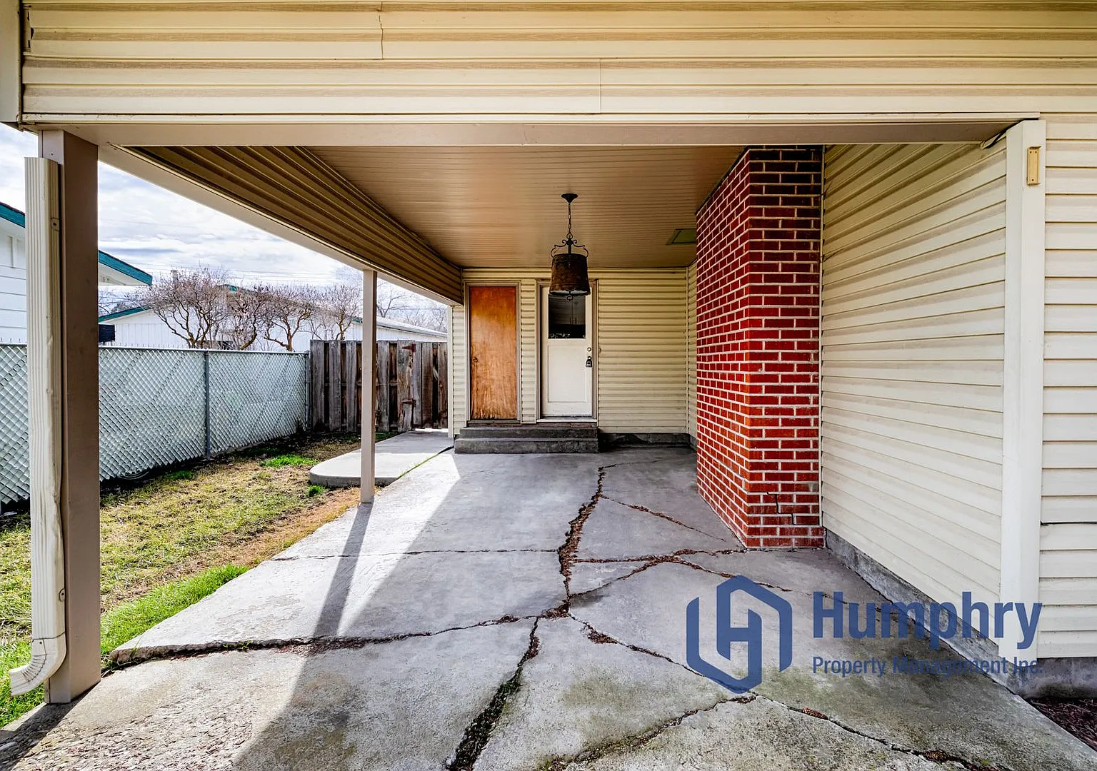 Nice home located off of Cleveland Blvd. near downtown Caldwell — Photo 3