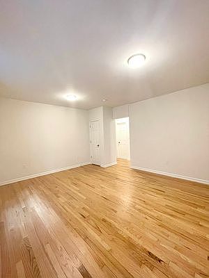 3rd image of 1192 1st Ave APT 4G