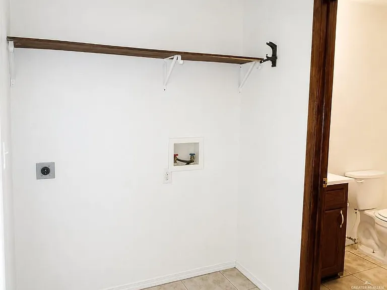 2316 Ashley Ave #3 — Photo 5