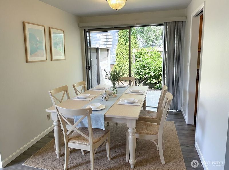3rd image of 5208 Sand Point Way NE