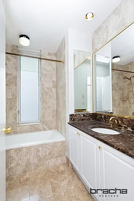 Rented by Keller Williams NYC | media 68