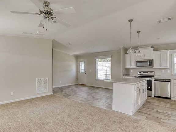 3rd image of 325 Magnolia Hill Dr #85