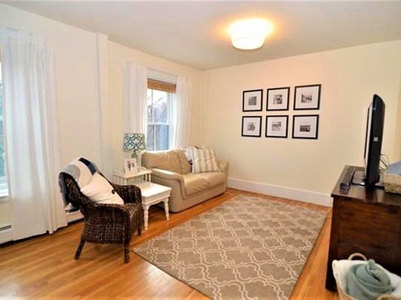 3rd image of 23 Union Park #10483703