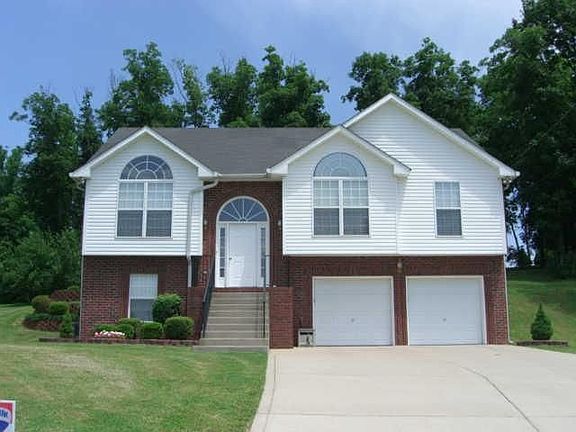 2nd image of 114 Camden Ct N