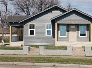 829 E Baltimore Ave, Fort Worth, TX 76104