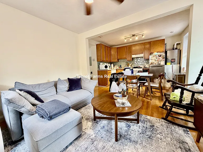 1056 Cambridge St #3F — Photo 1