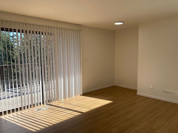 4th image of 12214 105th Avenue Ct E APT C