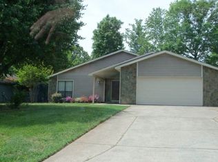 7625 Eastbourne Rd, Charlotte, NC 28227