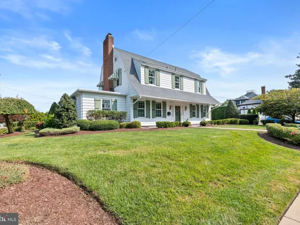 150 Grandview Ave, Pitman, NJ 08071