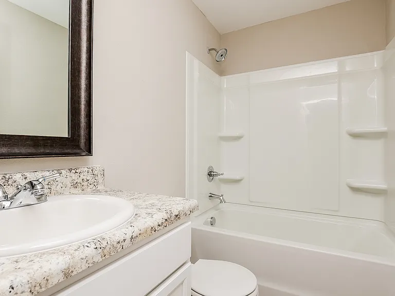 1204 Black Oak Cir — Photo 13
