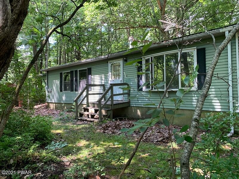 2nd image of 107 Miriam Ln