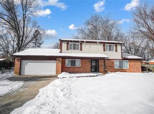 2031 Avon Dr, Dayton, OH 45431