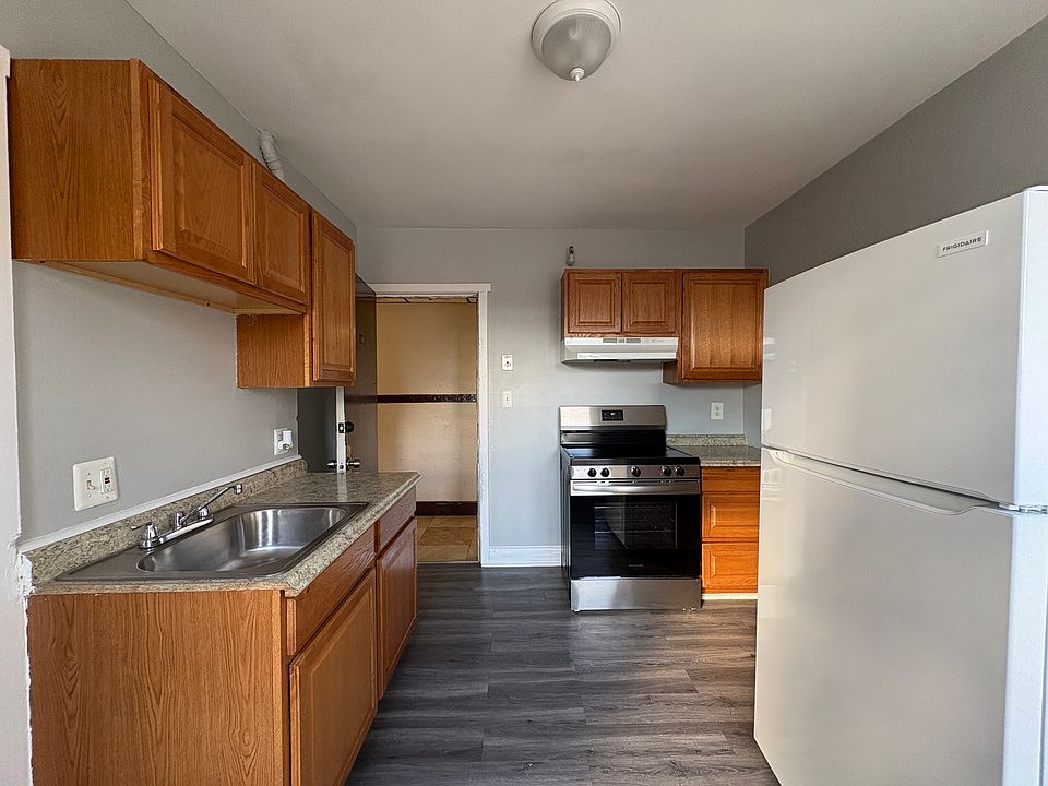1st image of 343 W Main St #1C